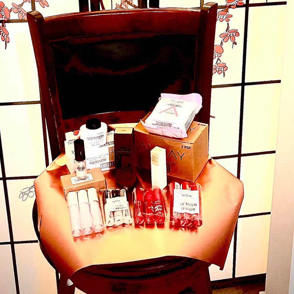 6 Product Custom High Quality Daily Beauty Bundle Solution Made JUST FOR YOU!